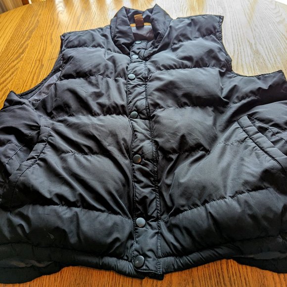 St. Johns Bay Other - Men's Sleeveless Black Puffer Winter Jacket